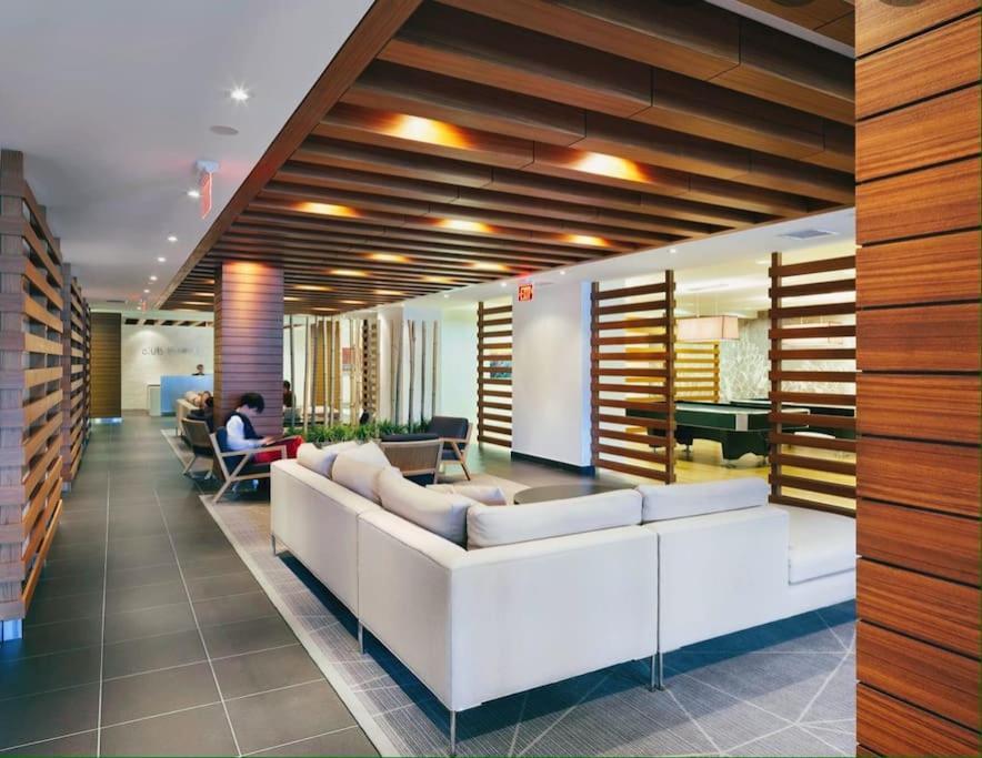 Stunning Condo Wit Amazing View 5Mins From Cntower トロント エクステリア 写真